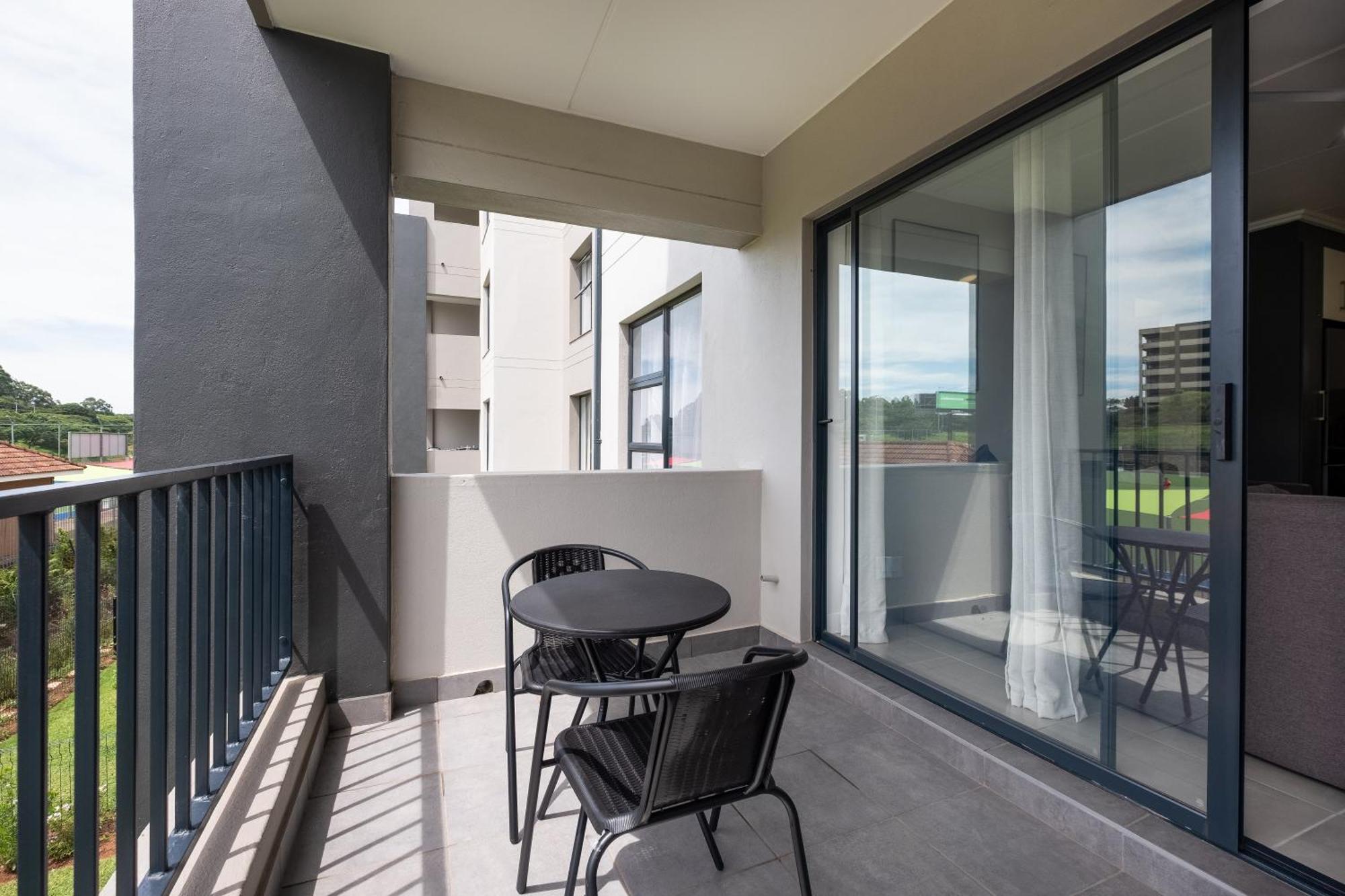 Ballito Village Luxury Apartments Buitenkant foto