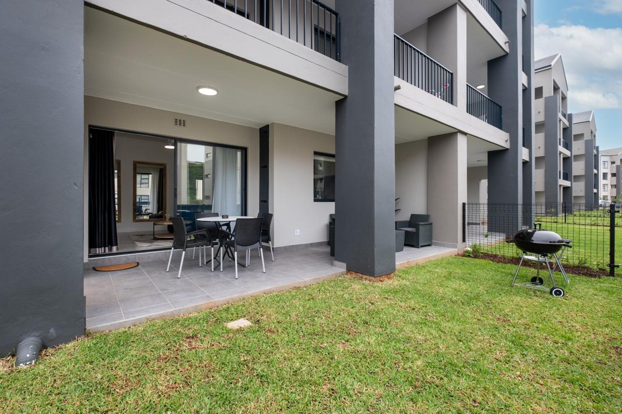 Ballito Village Luxury Apartments Buitenkant foto