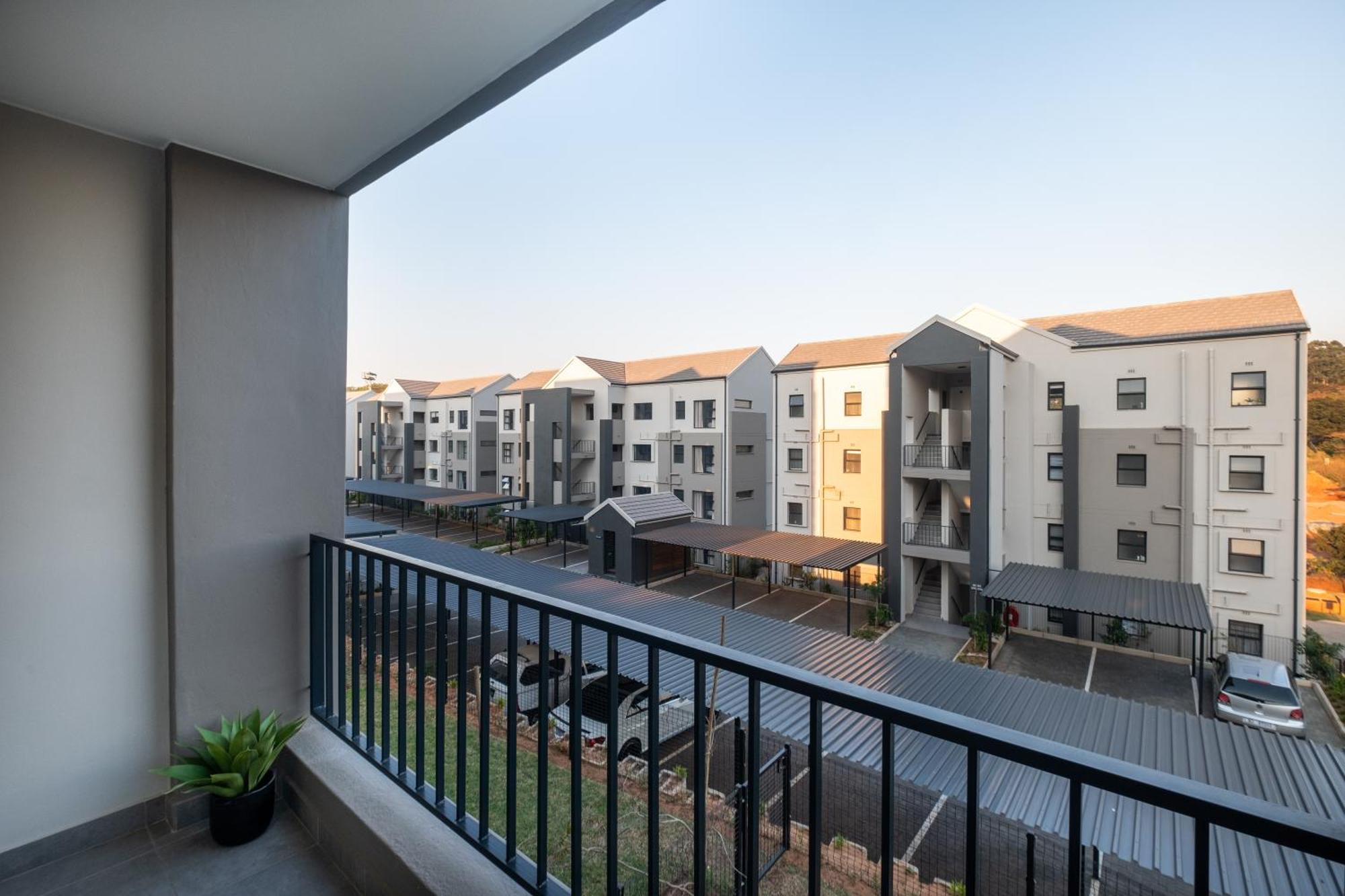 Ballito Village Luxury Apartments Buitenkant foto