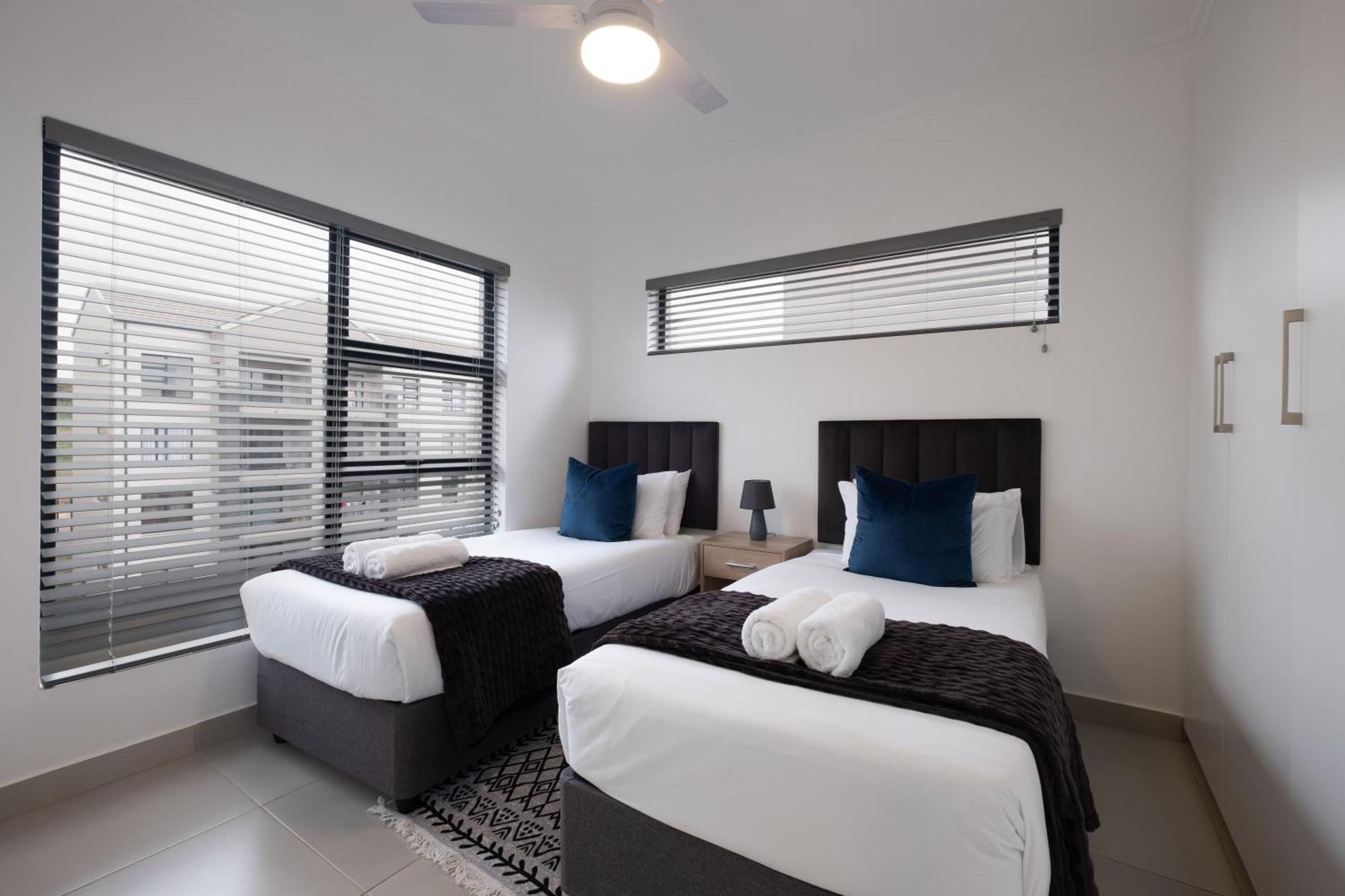 Ballito Village Luxury Apartments Buitenkant foto